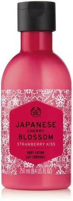 THE BODY SHOP Japanese Cherry Blossom Strawberry Kiss Body Lotion
