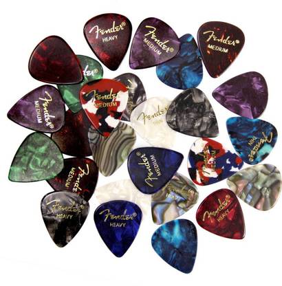 FENDER Thin Guitar Pick