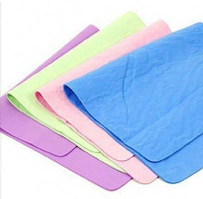 YASHVNI All Purpose Magic Towel for Sports, Bath, Make-Up Wet and Dry Microfiber Cleaning Cloth