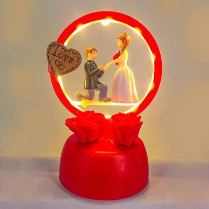 Elegant Lifestyle Love Couple Statue for HomeDecor Anniversary Christmas New Year Valentine's Gift Decorative Showpiece  -  14 cm
