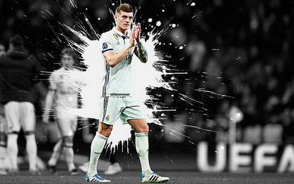 Soccer Toni Kroos German Real Madrid C F Real Madrid FC Matte Finish Poster Photographic Paper