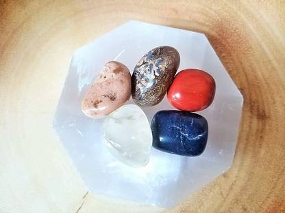 RadhikaGems 5 Crystals for Birthdates-23rd Sep. to 22nd Oct.| Libra Zodiac Crystals Set | Libra Lucky Crystals | Birthday Gift for Libra Zodiac Regular Asymmetrical Quartz Stone