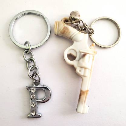 शॉपटॉक Marble Finish Revolver Gun And Alphabet letter P की चेन