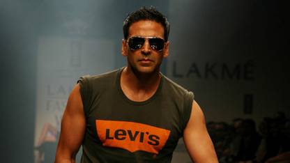 Akshay Kumar Bollywood Actor Matte Finish Poster Paper Print