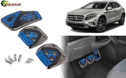 Max In Skoda-RAPID Car Pedal