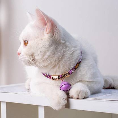 Pet Guard Fancy Cat Necklace Party wear cat collar for kitten Bell Dog & Cat Collar Charm