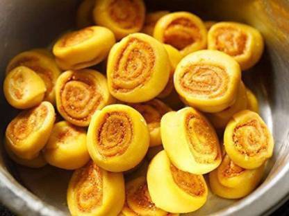 Freshtige Special Gujrat Mini Bhakarwadi / Bhakarvadi (Namkeen/ Snacks