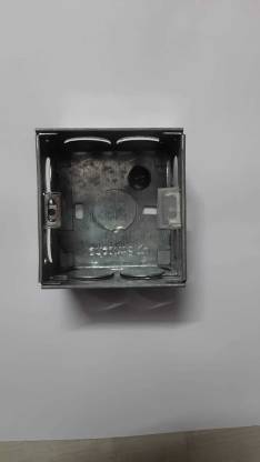 SWITCHER 1-2 M Metal Electrical Box