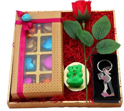 MANTOUSS Valentines Day Gift Hamper/Valentine Gift-Golden Tray+Chocolate Box Combo