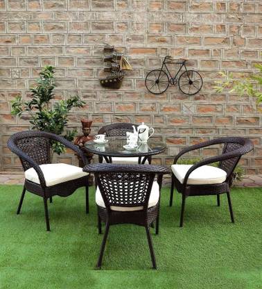 Urban Classic Metal Table & Chair Set