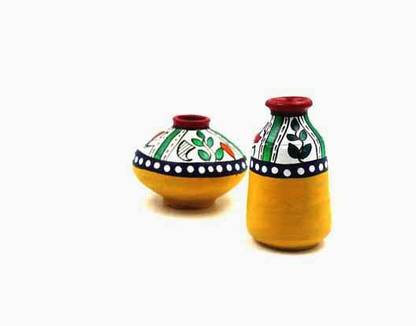 SULFAX Present A Terracotta Hand Painted Decorative Pot Like Matka Decorative Showpiece  -  10 cm