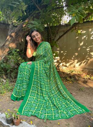 Printed, Paisley Bollywood Georgette Saree