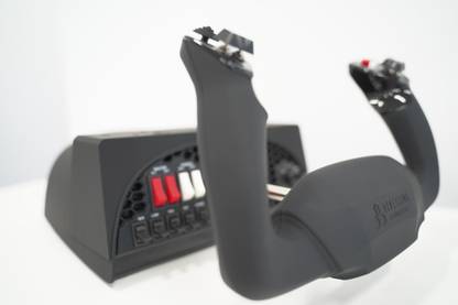 HONEYCOMB AERONAUTICAL Honeycomb Alpha Flight Controls Yoke & Switch Panel  Joystick