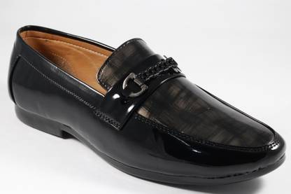 KIATU Synthetic Leather Loafer Shoes for Men Trending Casual Wear Outdoor Shoes Loafers For Men