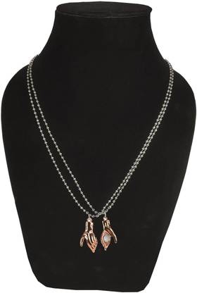 Uniqon Valentines Day Magnetic I Love You Hold Hands In Hand Couples Duo Locket Pendant Gold-plated Stainless Steel