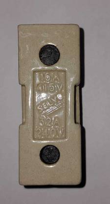 Selvo 16A 415V Porcelain Fuse Units ( KITKAT FUSE) Electrical Fuse