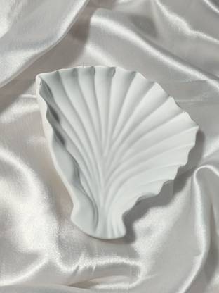 Diviner Saga Leaf Trinket Dish |Jewellery Dish|Decorative Trinket Plate Ceramic (White) Sectioned Plate