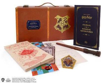 Harry Potter: Hogwarts Trunk Collectible Set