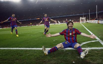 LIONEL MESSI FOOTBALLER WALLPAPER ON FINE ART PAPER HD QUALITY WALLPAPER POSTER Fine Art Print