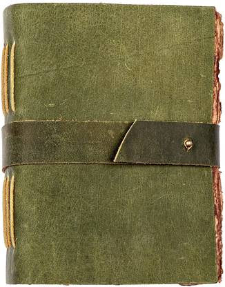 The Vintage Journal Premium Leather Journal With Metal Closure And 100% Recycled Handmade Paper A5 Diary Un-ruled 200 Pages