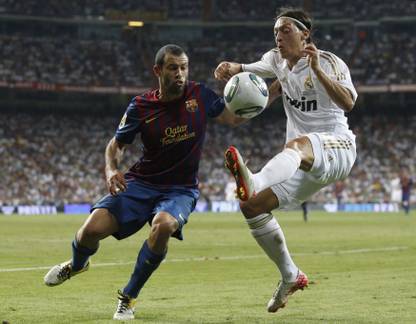 MESUT OZIL JAVIER MASCHERANO REAL MADRID FC BARCELONA WALLPAPER ON HI QUALITY LARGE PRINT 36X24 INCHES Photographic Paper