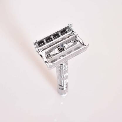 Osking Ustra Stainless Steel & Cleaning Brush in Box Shaving Razor for Men, Men