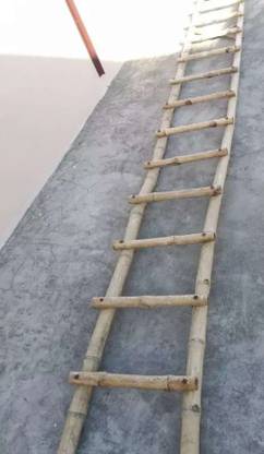 Nylos Wooden Ladder