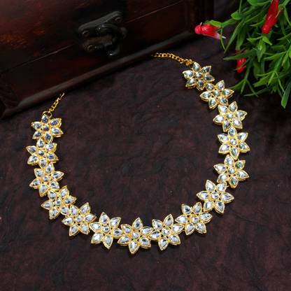 KVDesigns Alloy White Hair Accessories For Women and Girls Hair Chain