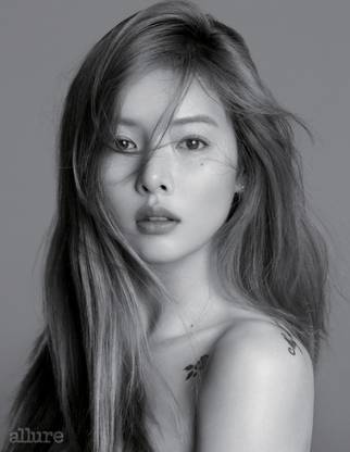 Hyuna Matte Finish Poster Paper Print