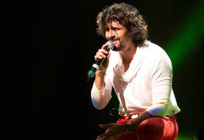 Poster Bollywood Singer Sonu Nigam (Large Poster, 300GSM Matt, 36x24 Inches, Rolled, Multicolor) Fine Art Print