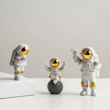 Street27 3pcs Astronaut Figurine Home Decor Astronaut Statue Sculpture showpiece - Golden Decorative Showpiece  -  10 cm