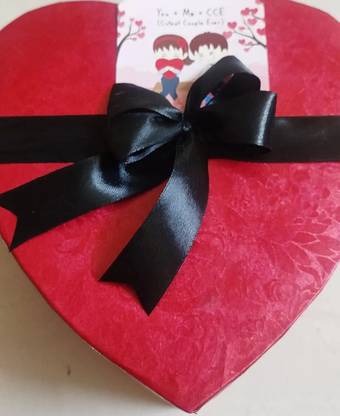 Nutify Heart Shaped empty gift Box in Shiny Red outer layer & 2 assorted message cards Assorted Gift Box
