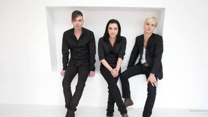 Poster Placebo Brian Molko Stefan Olsdal Steve Forrest sl867 (Wall Poster, 13x19 Inches, Multicolor) Fine Art Print