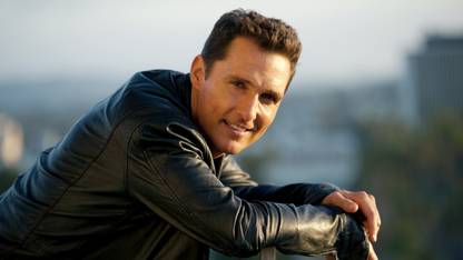 Poster Matthew Mcconaughey Actor Jacket Smile sl677 (Plastic Large Wall Poster, 36x24 Inches, Multicolor) Fine Art Print