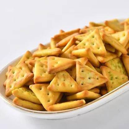 hansini sales Triangle Shape Salted Biscuits Salted Biscuit