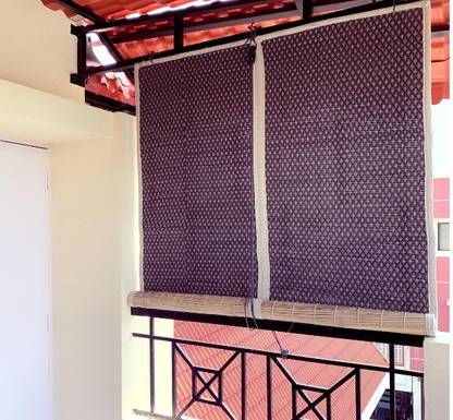 TCLPVC Roller Blind Cord Drawn On Ceiling