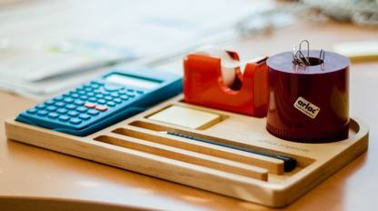 Modern Slab 7 Compartments Rubber Wood Organiser