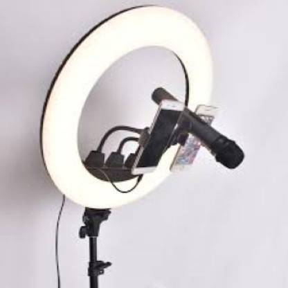 E-zilla LED Ring Light 18" inch (46 cm) with Wireless Bluetooth Remote Ring Flash