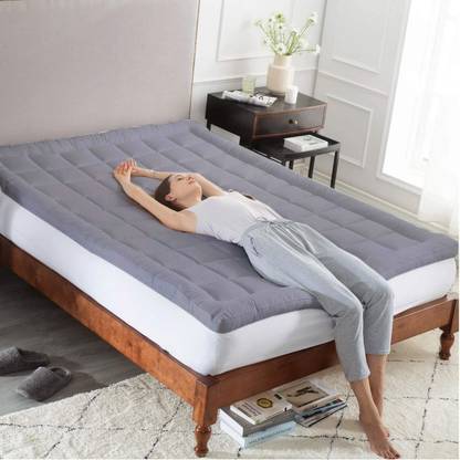 ULTRADIVEX Topper Waterproof Cover 5 inch King High Density (HD) Foam Mattress