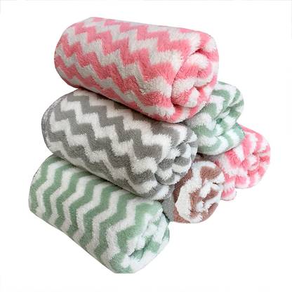 Weldeym Microfiber 400 GSM Baby Face Napkin /Rumal Extra Soft (Pack of 6) Multi Design Multicolor Cloth Napkins