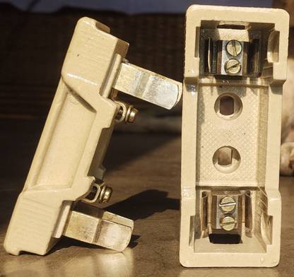 pusier 19 Electrical Fuse