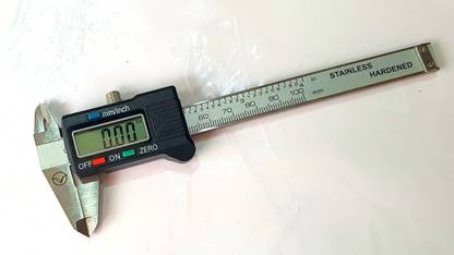 Abdullah 6 Inch Digital Vernier Caliper with Box & Battery A100 Digital Caliper