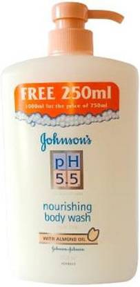 JOHNSON'S with almond oil