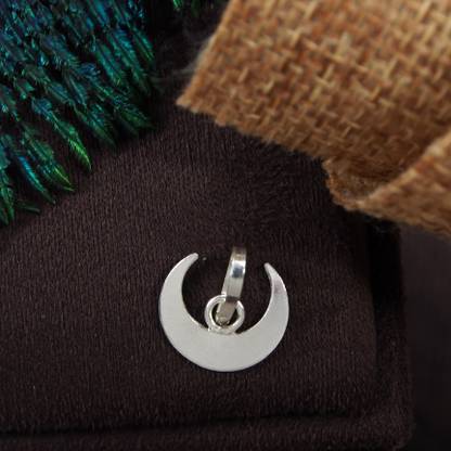 नाकोड़ा स्टोर Chand Pendal (Sidha) (1.5gm) Silver सिल्वर पेंडेंट