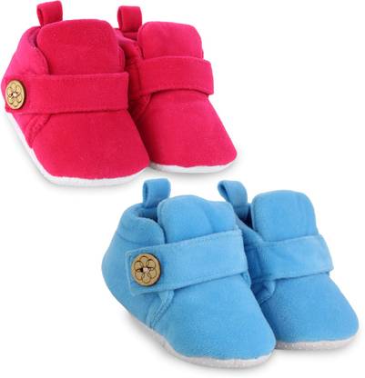 Neska Moda Set Of 2 Pair Baby Boys & Baby Girls 6 To 12 Months Velvet Velcro Booties