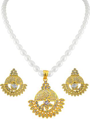 Sri Jagdamba Pearls Magna Pearl Alloy Pendant Set