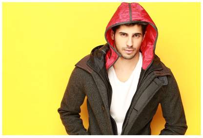 Sidharth Malhotra Paper Print