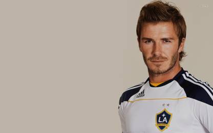 David Beckham in a LA Galaxy t-shirt Athah Fine Quality Poster Paper Print