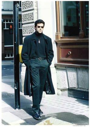 Hrithik Roshan in Black Attire - Yaadein Paper Print