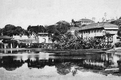 Gowalia Tank, Bombay Canvas Art